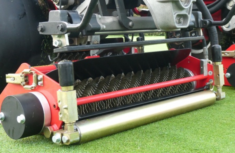 Thatch-Away Micro-Groomers refine turf texture to produce firmer, faster, greens