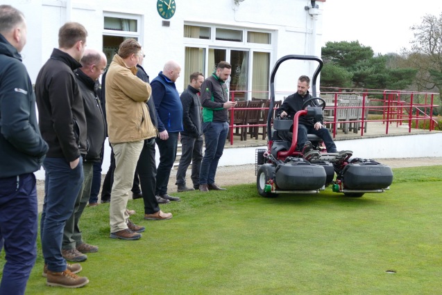 Hands-on training for GreenTek Dealers